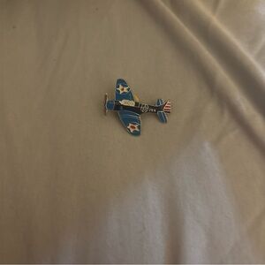 Vintage 2B4 Dauntless Military Aircraft Pin Badge Enamel Lapel Pin Clutch Back